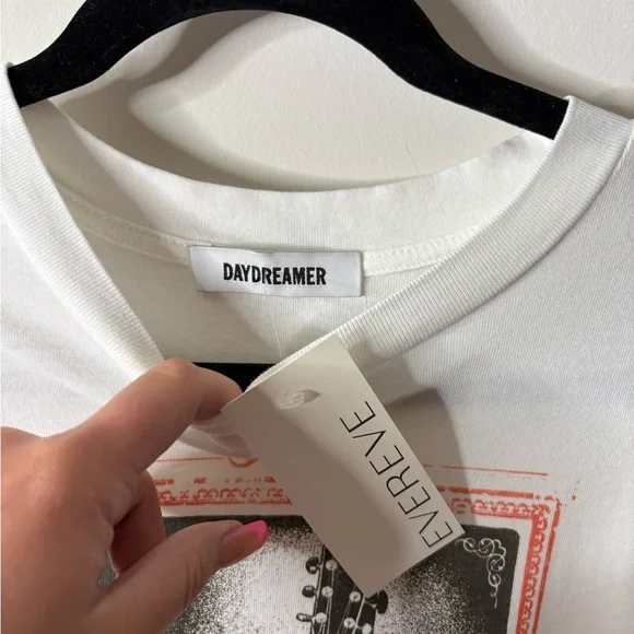 Daydreamer Johnny Cash Tee with Guitar Print - Picture 4 of 5